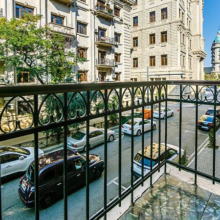 באקו Azneft Square Deluxe Apartment מראה חיצוני תמונה