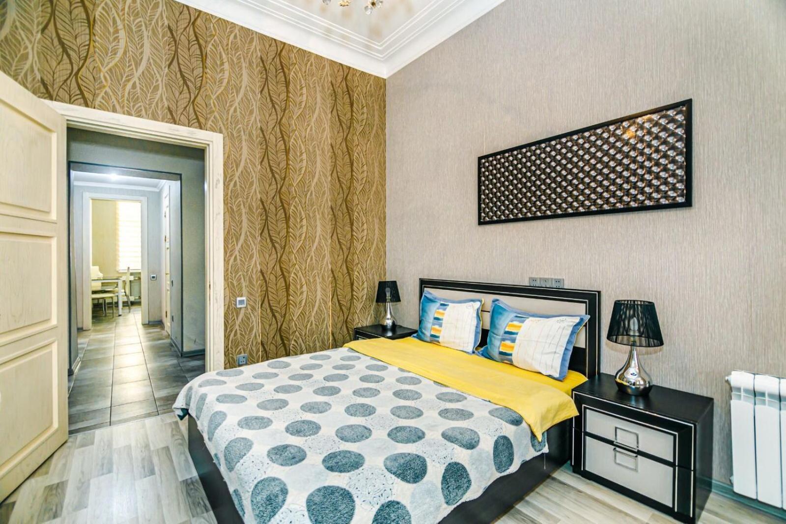 באקו Azneft Square Deluxe Apartment מראה חיצוני תמונה