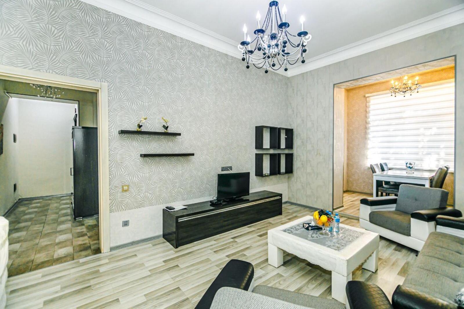 באקו Azneft Square Deluxe Apartment מראה חיצוני תמונה