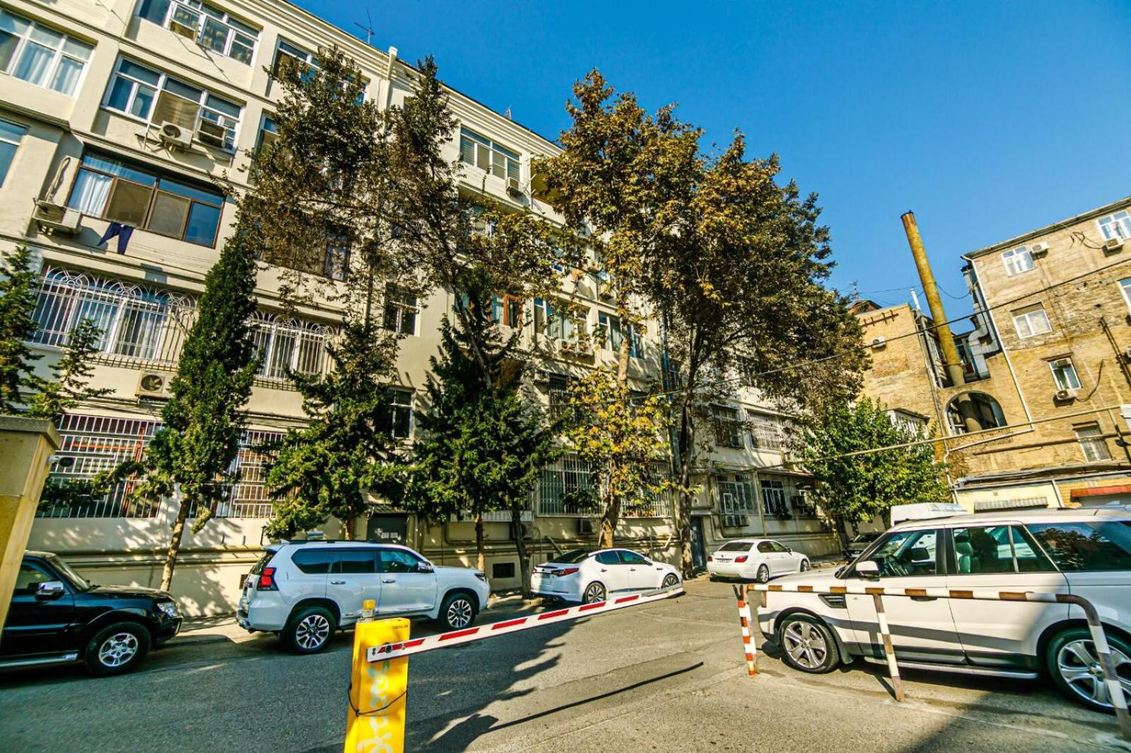 באקו Azneft Square Deluxe Apartment מראה חיצוני תמונה